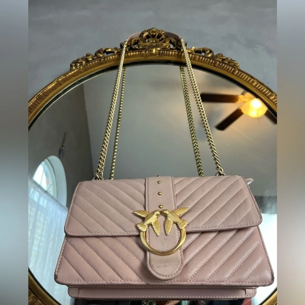 Pinko - Love Classic Icon quilted model bag